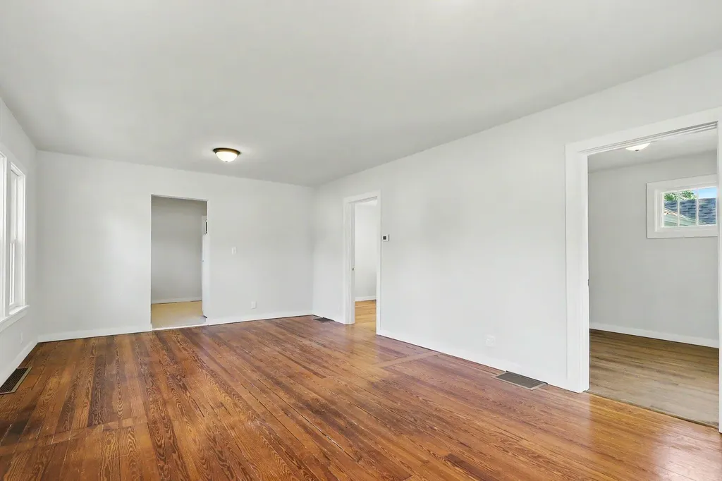 1312 Catherine Avenue Muskegon City MI 49442