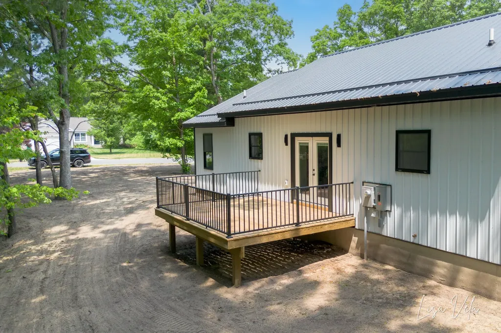 5527 E Samantha Lane Dalton Township MI 49457