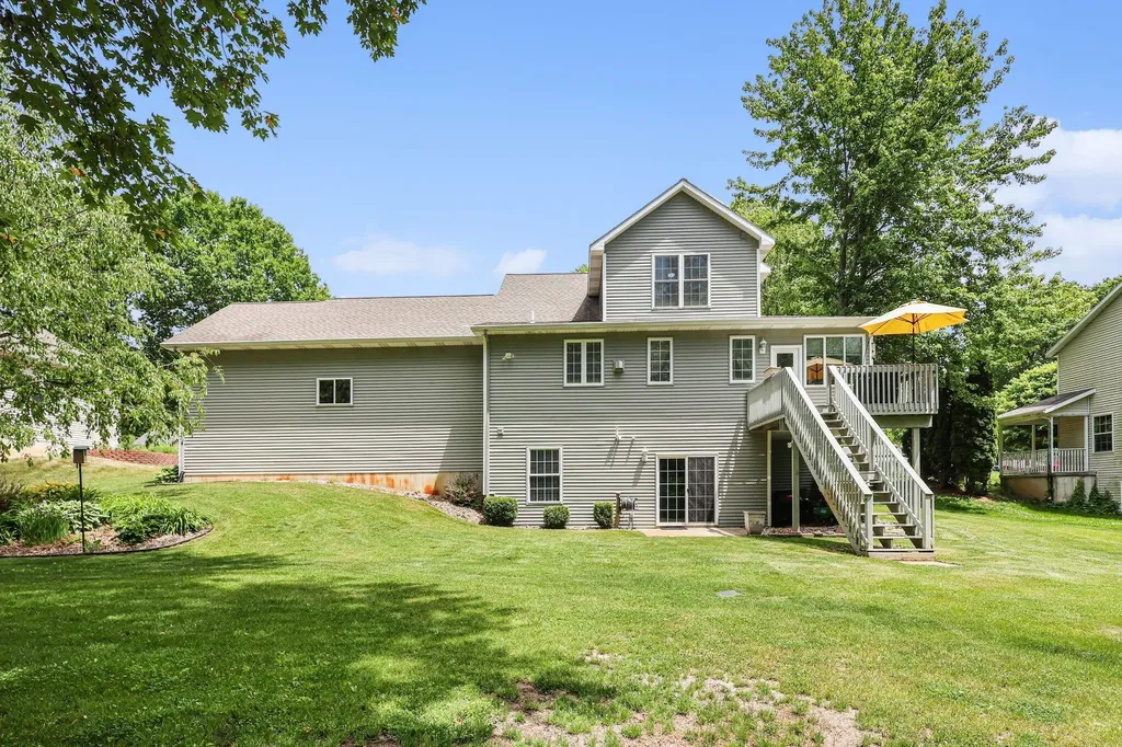13289 Trail Creek Polkton Charter Township MI 49404