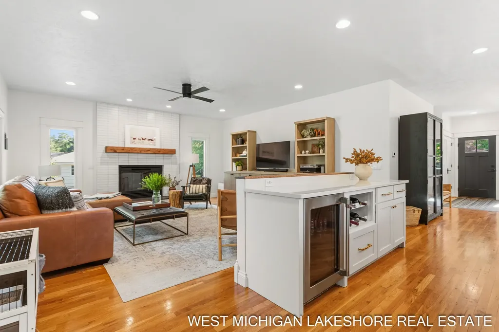 3260 Lorrimar Lane Saugatuck Township MI 49453