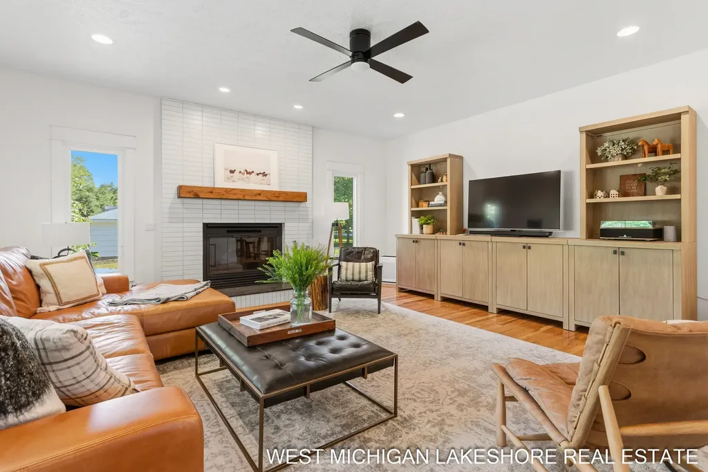 3260 Lorrimar Lane Saugatuck Township MI 49453