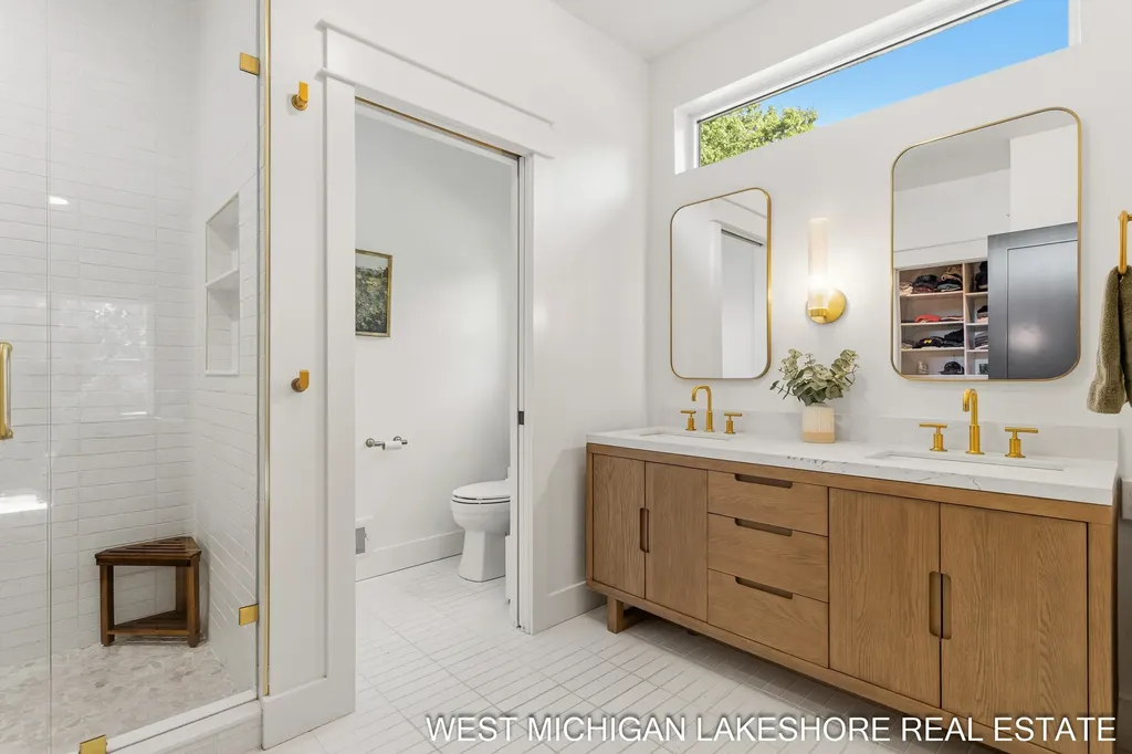 3260 Lorrimar Lane Saugatuck Township MI 49453