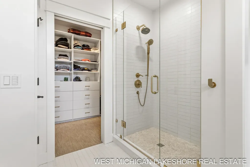 3260 Lorrimar Lane Saugatuck Township MI 49453