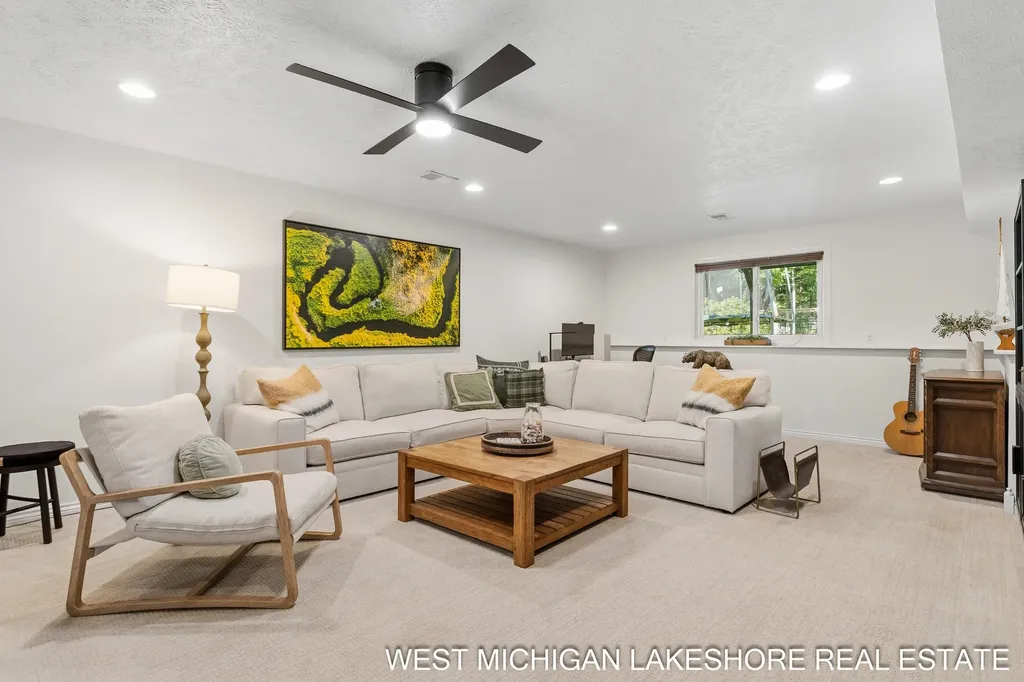 3260 Lorrimar Lane Saugatuck Township MI 49453