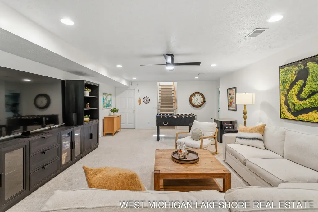 3260 Lorrimar Lane Saugatuck Township MI 49453