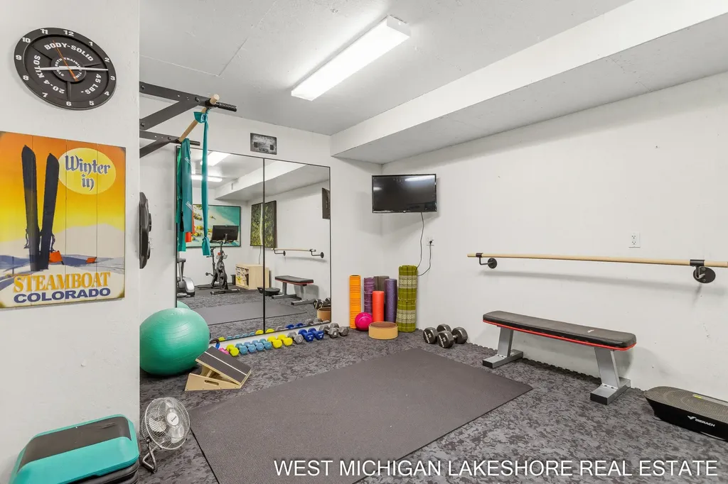 3260 Lorrimar Lane Saugatuck Township MI 49453