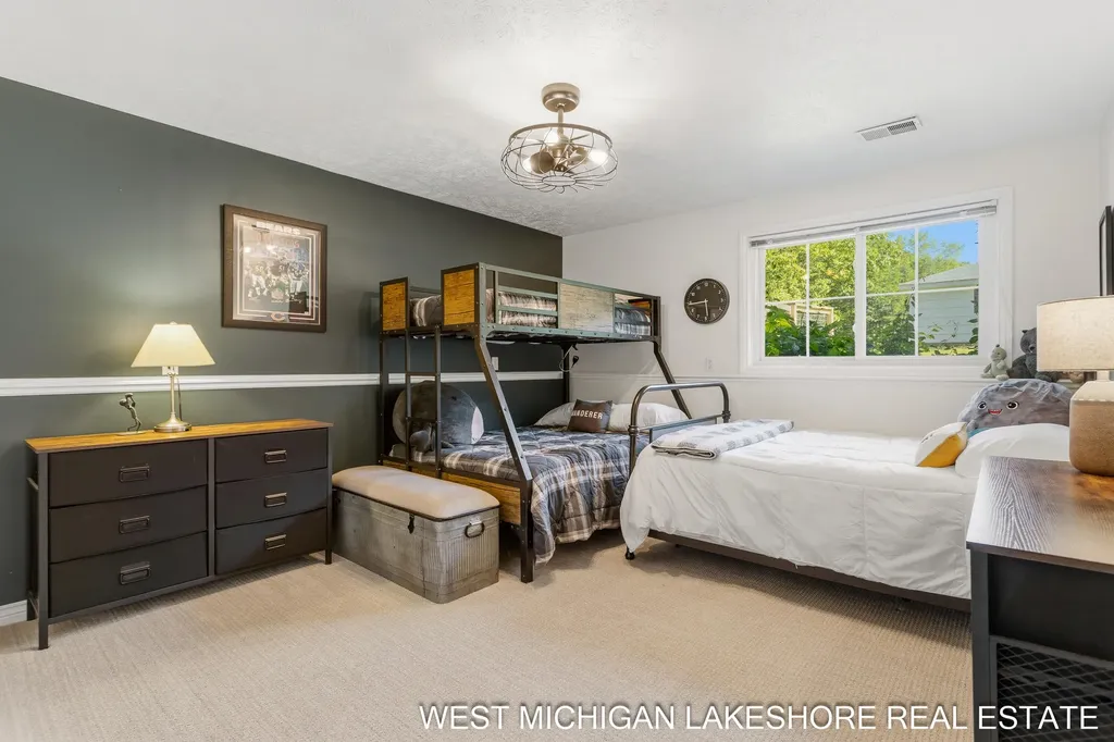 3260 Lorrimar Lane Saugatuck Township MI 49453