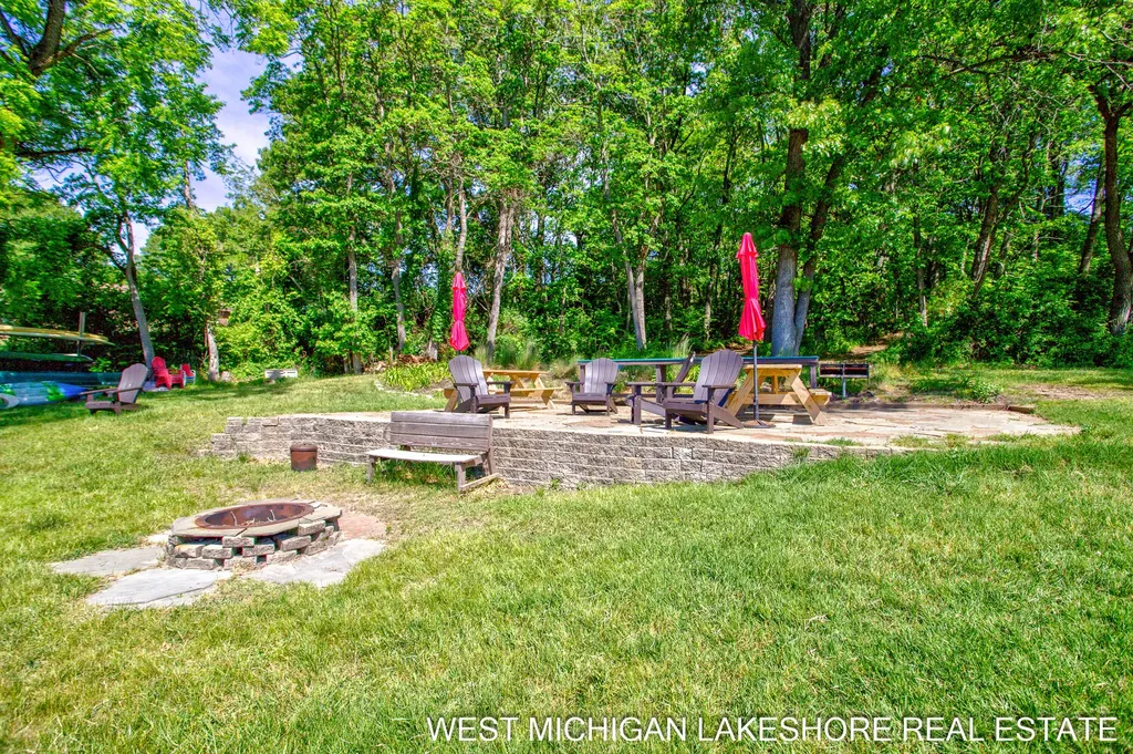 3260 Lorrimar Lane Saugatuck Township MI 49453