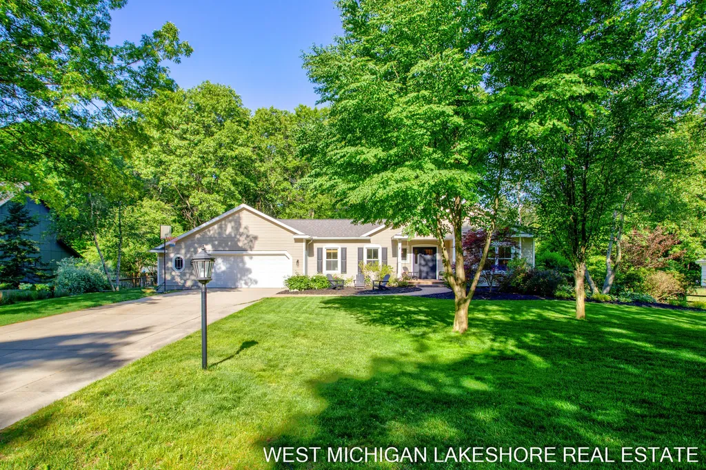 3260 Lorrimar Lane Saugatuck Township MI 49453