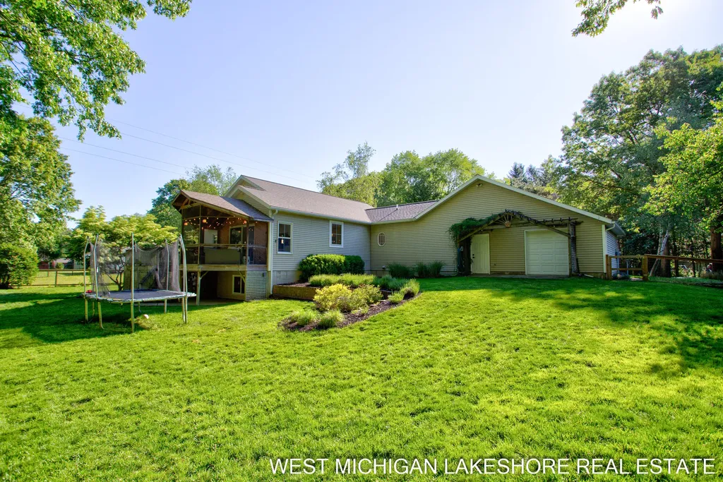 3260 Lorrimar Lane Saugatuck Township MI 49453