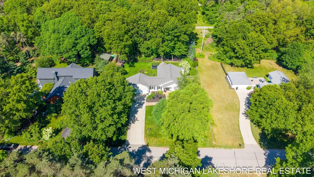 3260 Lorrimar Lane Saugatuck Township MI 49453