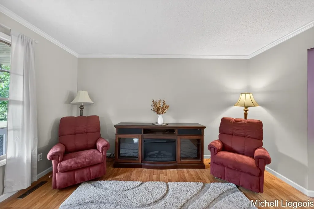 3325 S Riverwood Drive Dalton Township MI 49457
