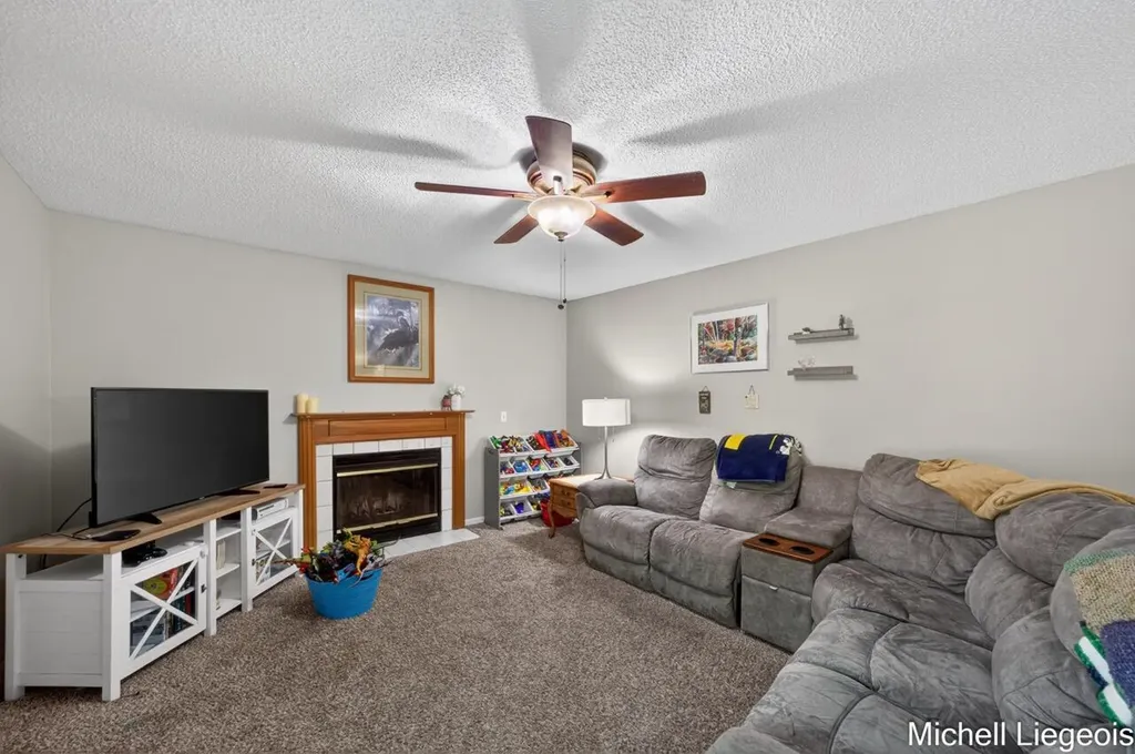 3325 S Riverwood Drive Dalton Township MI 49457