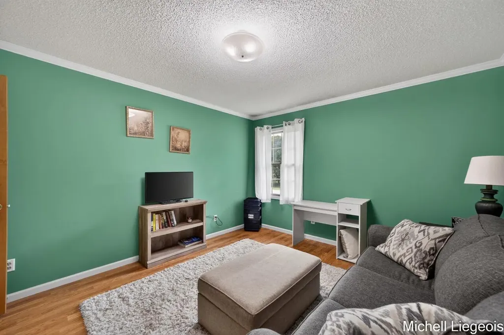 3325 S Riverwood Drive Dalton Township MI 49457