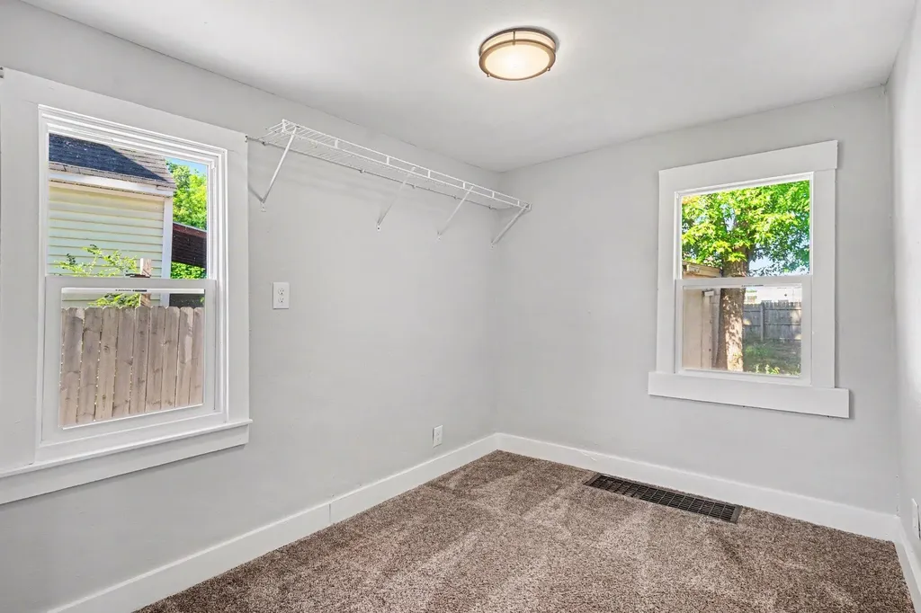 2617 Fairfield Street Norton Shores City MI 49441