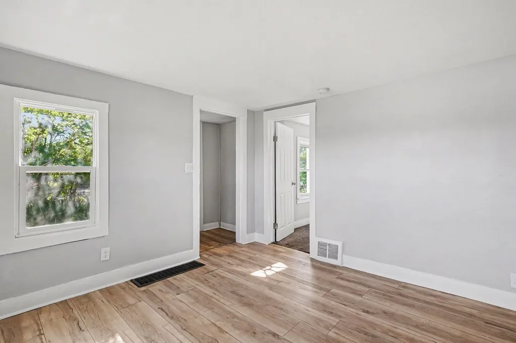 2617 Fairfield Street Norton Shores City MI 49441