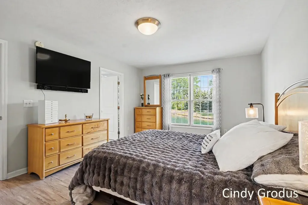 11341 Avocet Court Holland Charter Township MI 49424