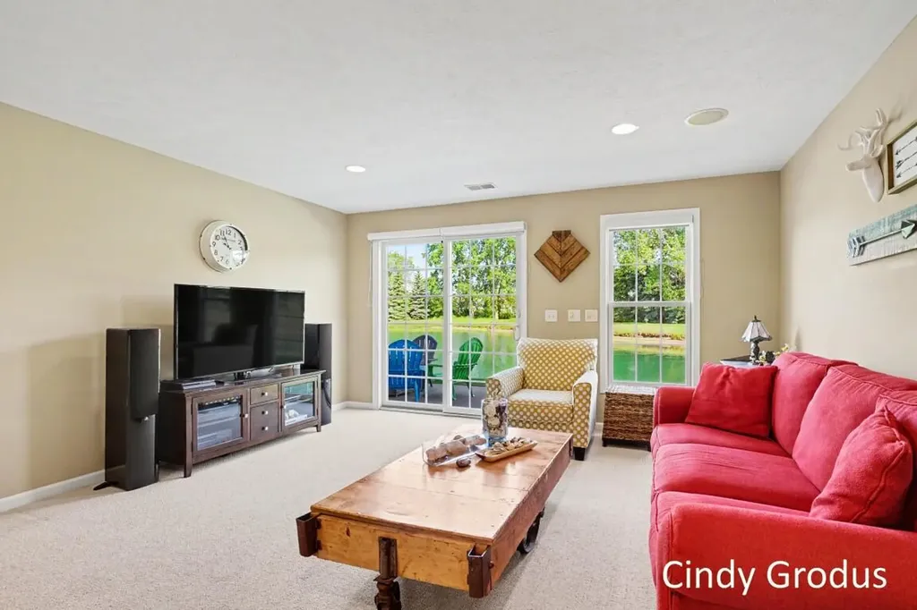 11341 Avocet Court Holland Charter Township MI 49424
