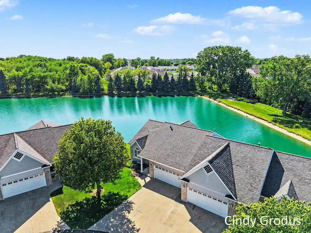 11341 Avocet Court Holland Charter Township MI 49424