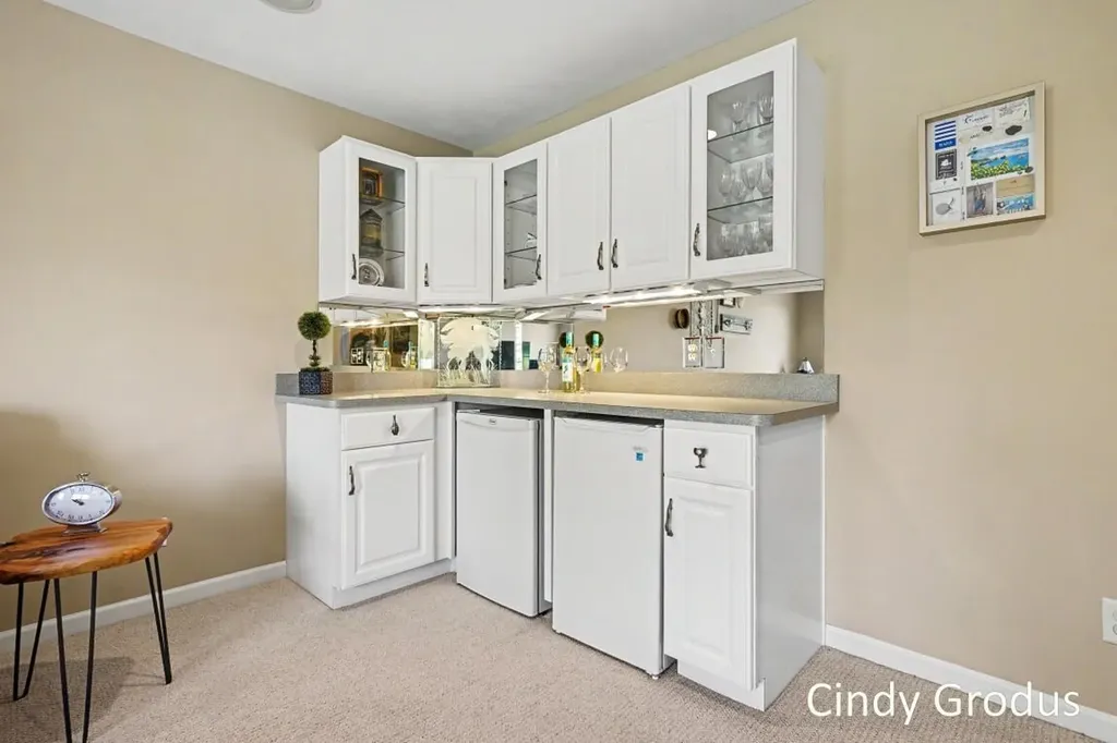 11341 Avocet Court Holland Charter Township MI 49424