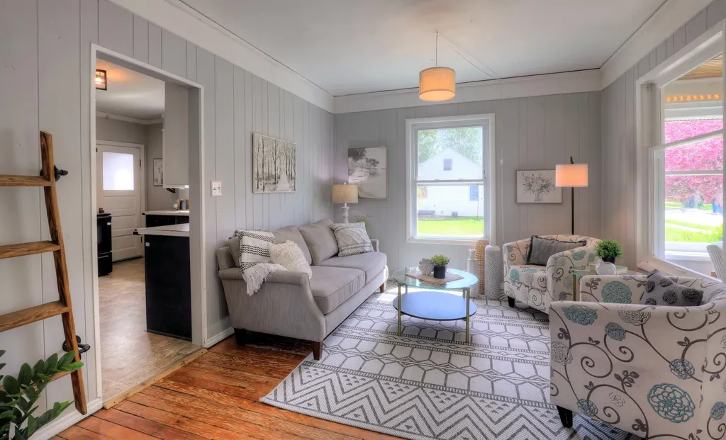 241 Woodward Street Zeeland City MI 49464