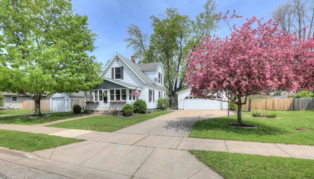 241 Woodward Street Zeeland City MI 49464