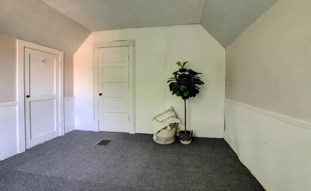 241 Woodward Street Zeeland City MI 49464