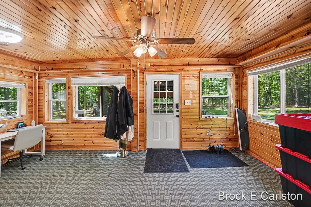 17455 Hoxeyville Road Norman Township MI 49689