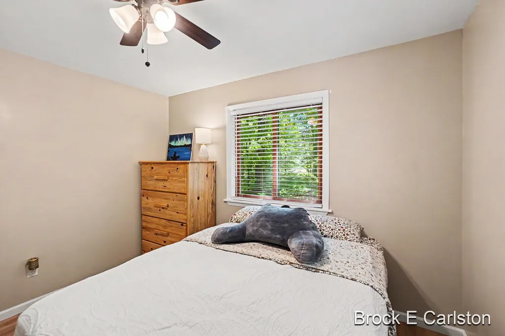 17455 Hoxeyville Road Norman Township MI 49689