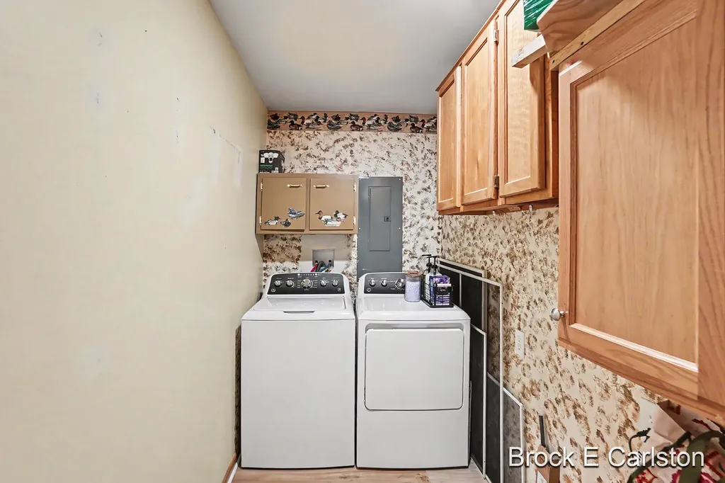 17455 Hoxeyville Road Norman Township MI 49689