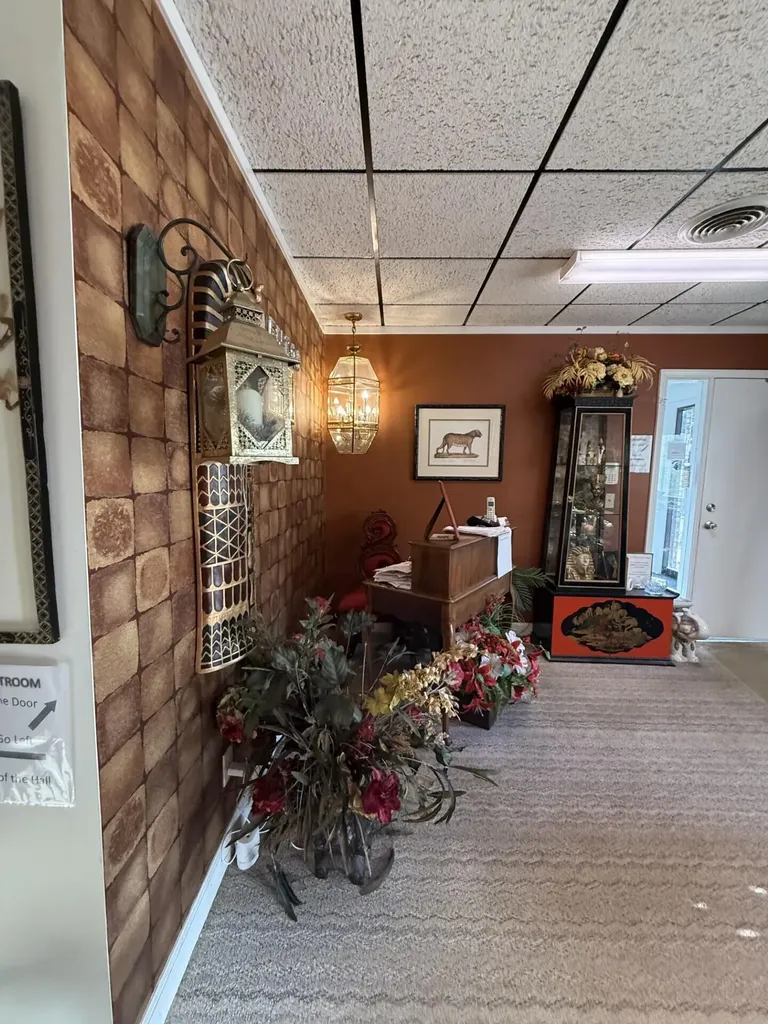 2501 Plainfield Avenue NE Grand Rapids City MI 49505
