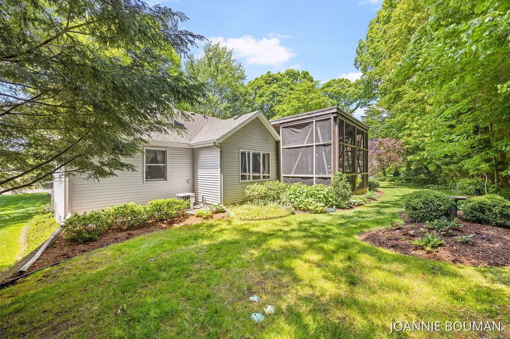 4629 Pine Drive Laketown Township MI 49423