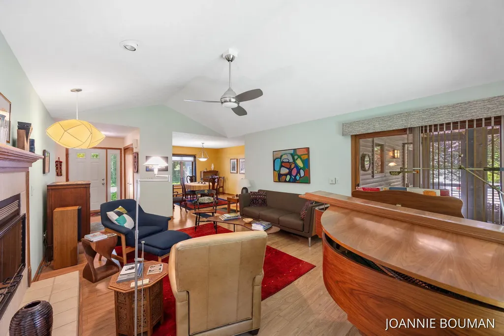 4629 Pine Drive Laketown Township MI 49423