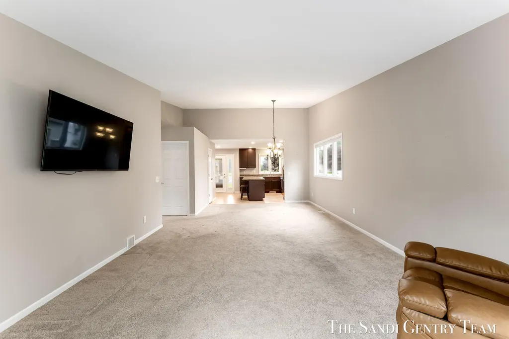 1630 Grevel Court Fruitport Charter Township MI 49444