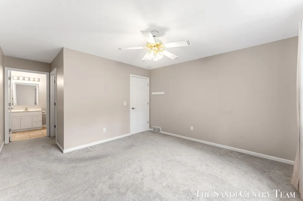 1630 Grevel Court Fruitport Charter Township MI 49444