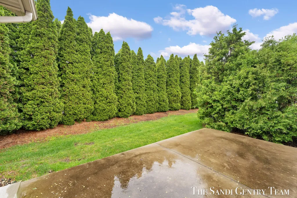 1630 Grevel Court Fruitport Charter Township MI 49444