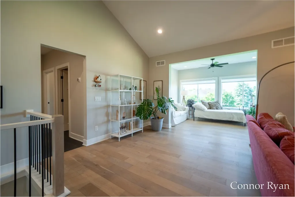 3758 Jason Ridge Lane SW Walker City MI 49534