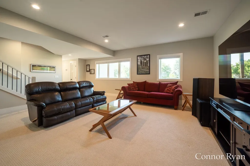 3758 Jason Ridge Lane SW Walker City MI 49534