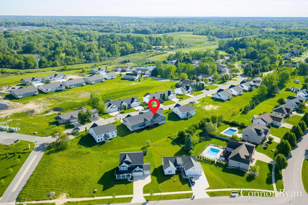 3758 Jason Ridge Lane SW Walker City MI 49534