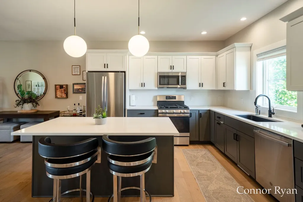 3758 Jason Ridge Lane SW Walker City MI 49534