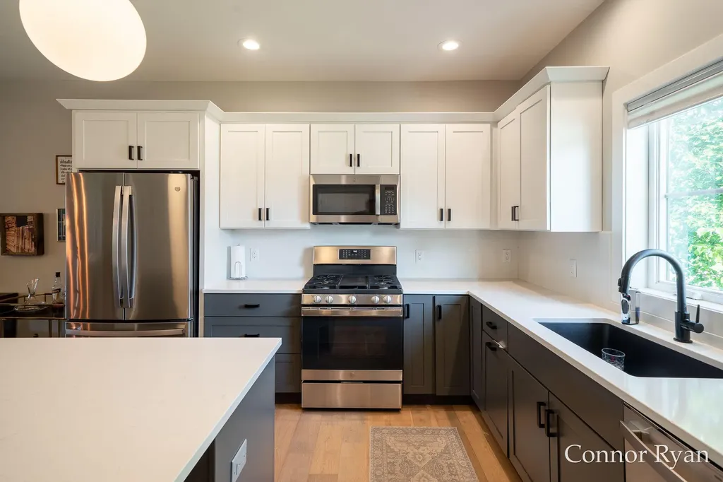 3758 Jason Ridge Lane SW Walker City MI 49534