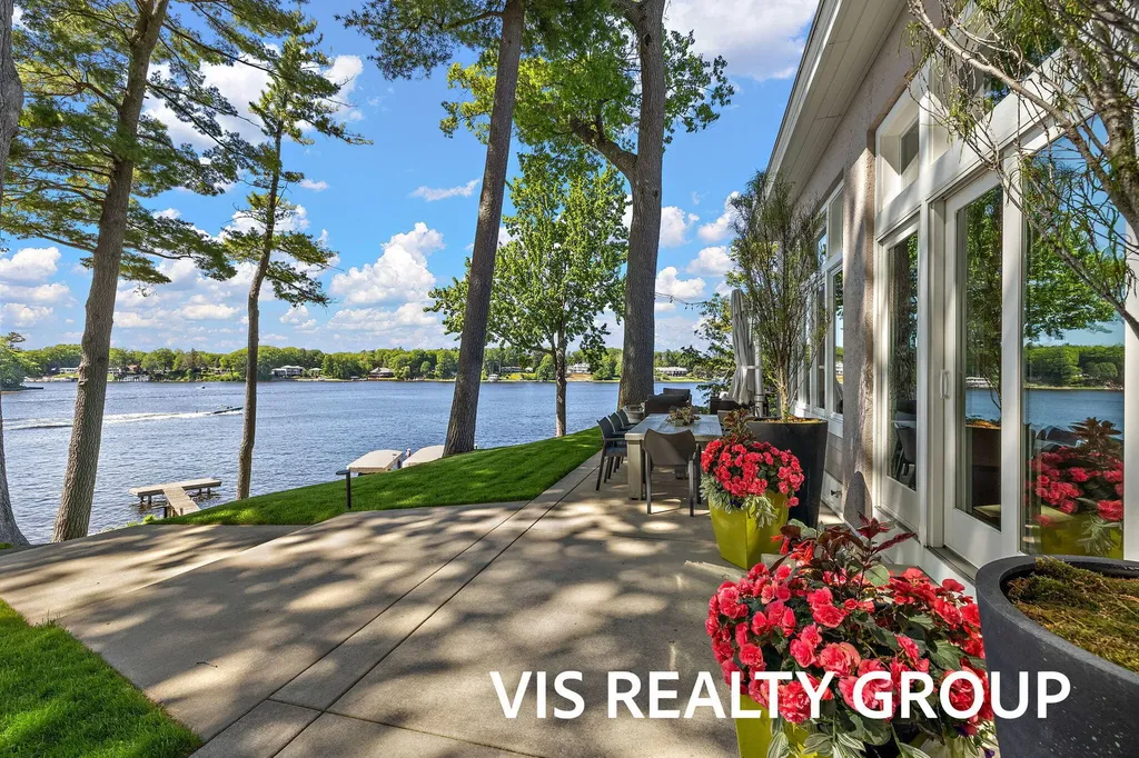 15780 Bittersweet Lane Spring Lake Township MI 49456