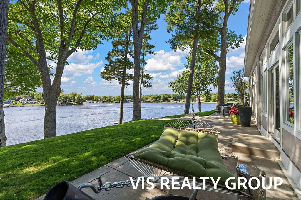 15780 Bittersweet Lane Spring Lake Township MI 49456