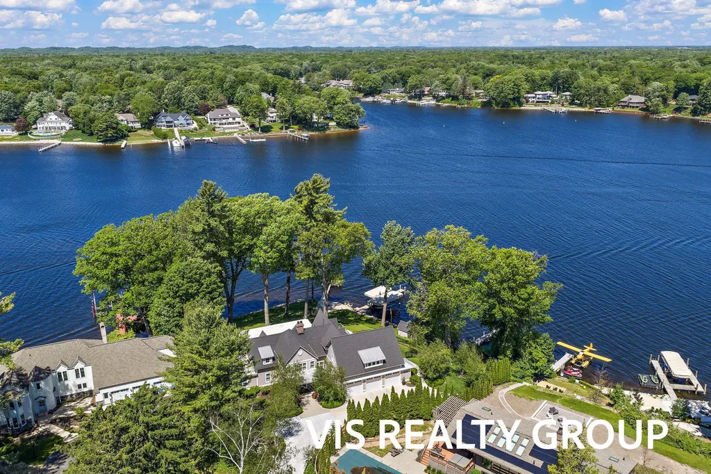 15780 Bittersweet Lane Spring Lake Township MI 49456