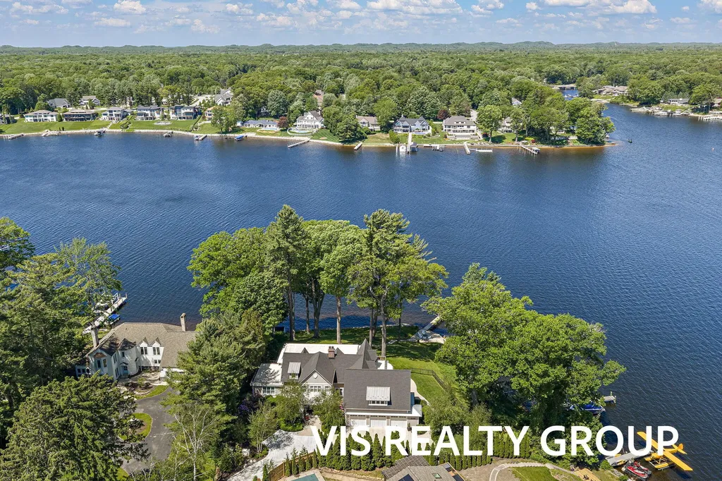 15780 Bittersweet Lane Spring Lake Township MI 49456
