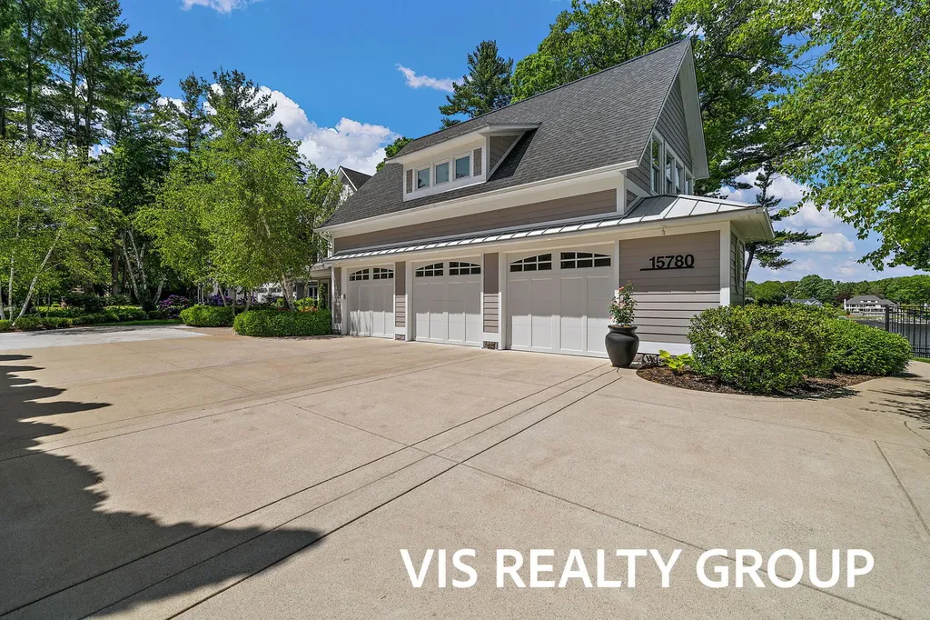 15780 Bittersweet Lane Spring Lake Township MI 49456