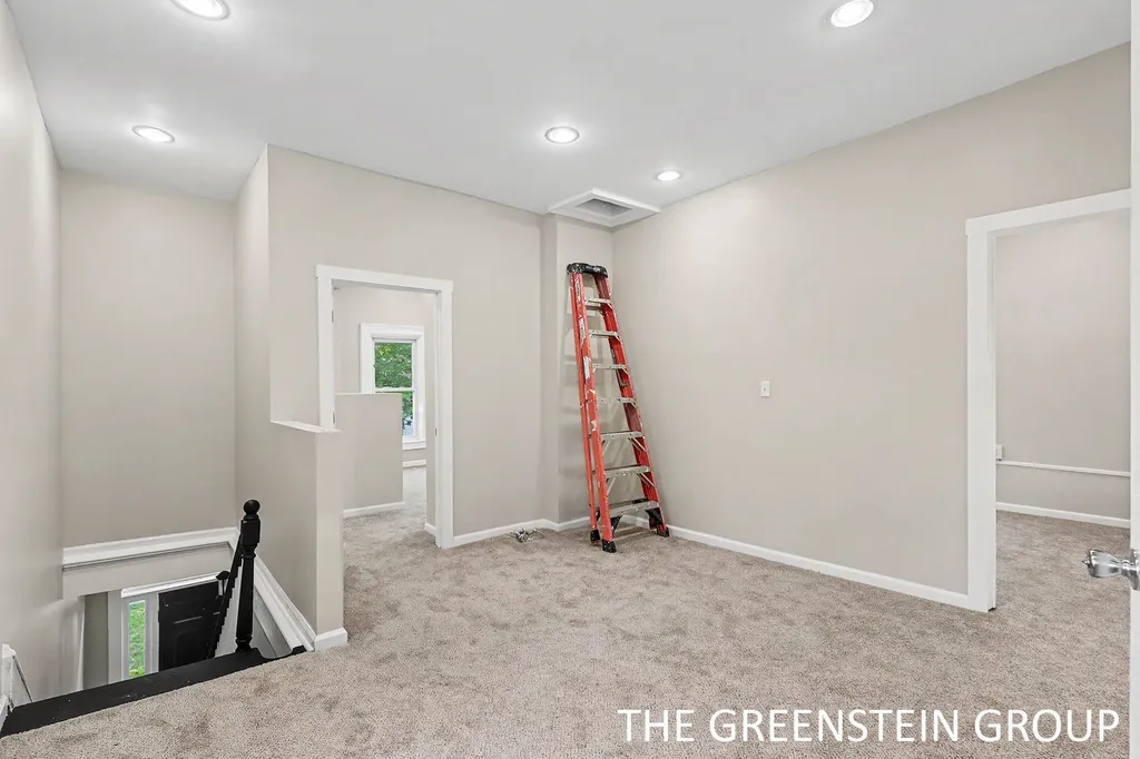 215 W Grove Street Greenville City MI 48838