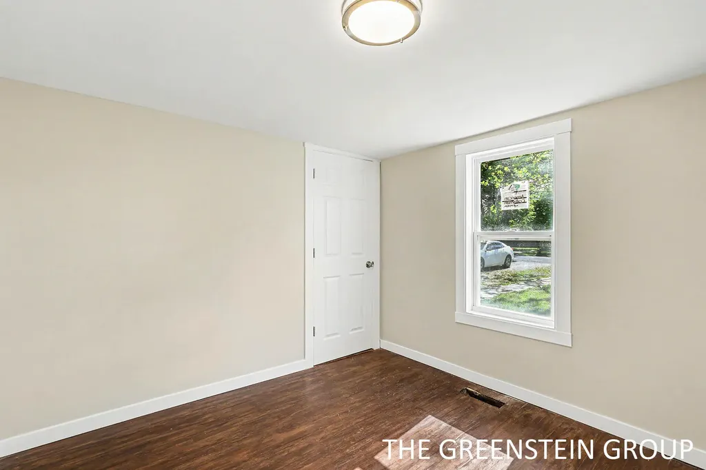 301 E North Street Greenville City MI 48838