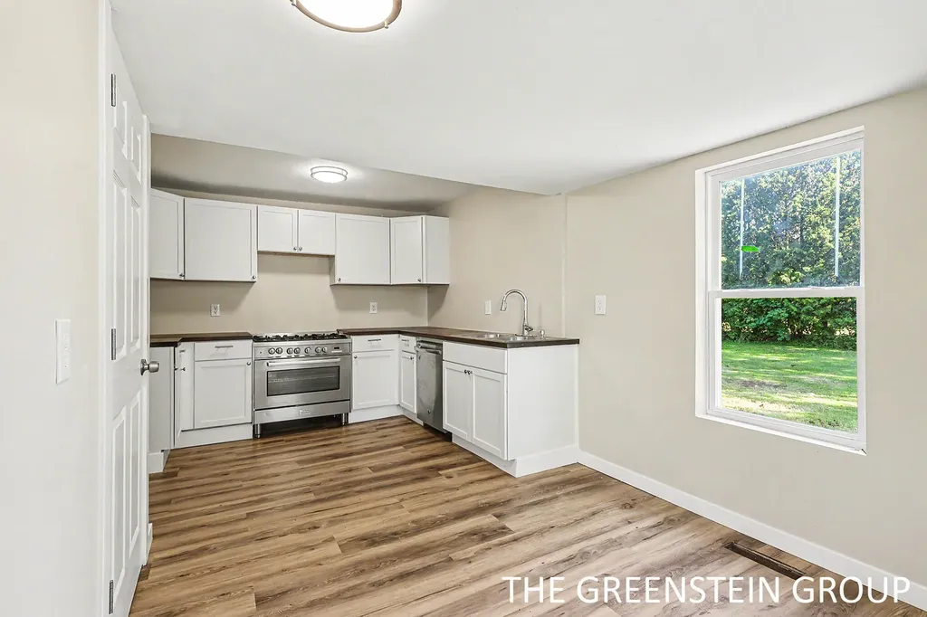 301 E North Street Greenville City MI 48838