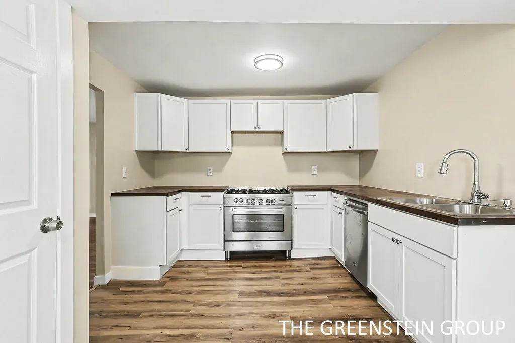 301 E North Street Greenville City MI 48838